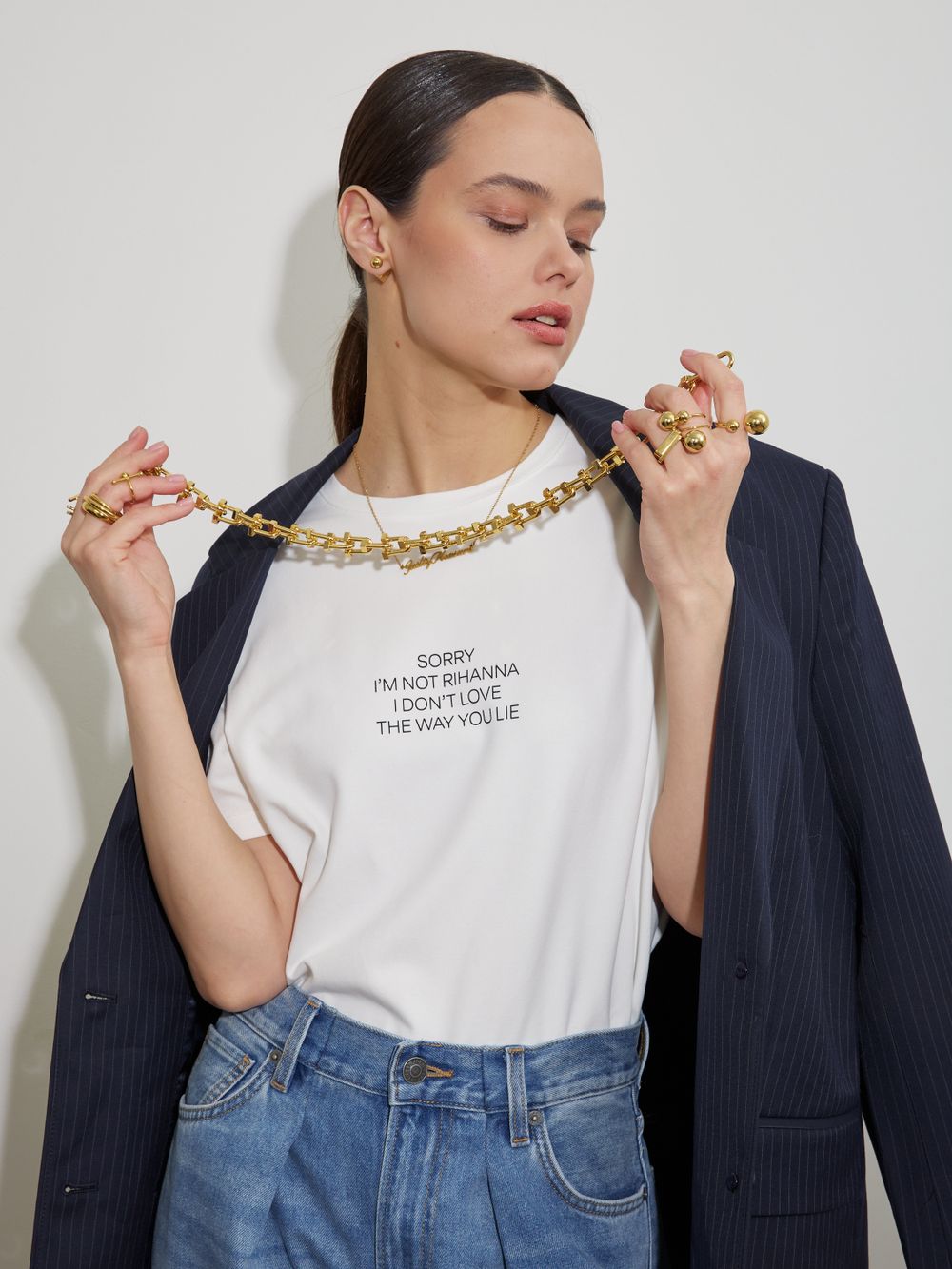 PERFECT JEANS С ЗАЩИПАМИ BLUE