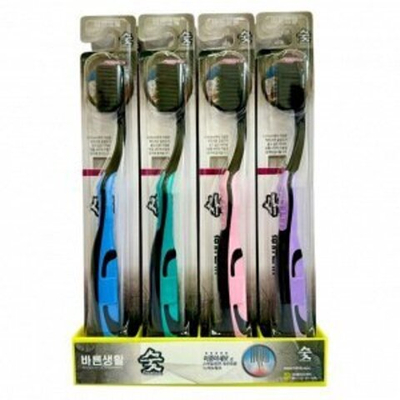 Right life Charcoal Toothbrush Fusion Slim Зубная щетка угольная с нефритовыми ингредиентами, 1 шт