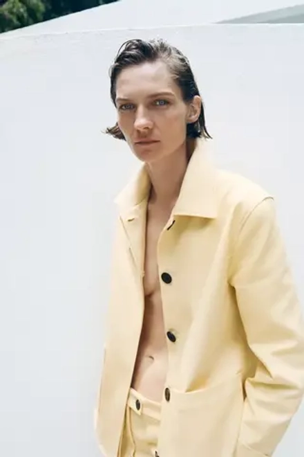 ZARA ХЛОПКОВАЯ КУРТКА — ZW COLLECTION, СВЕТЛО-ЖЕЛТЫЙ