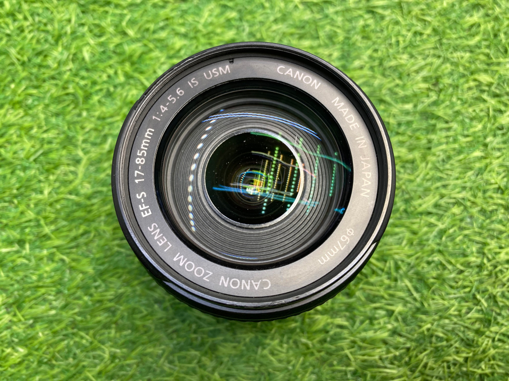 Canon EF-S 17-85mm 4-5.6 IS USM