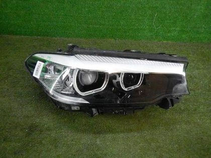 Фара правая BMW 5er G30 (2017-2020) LED