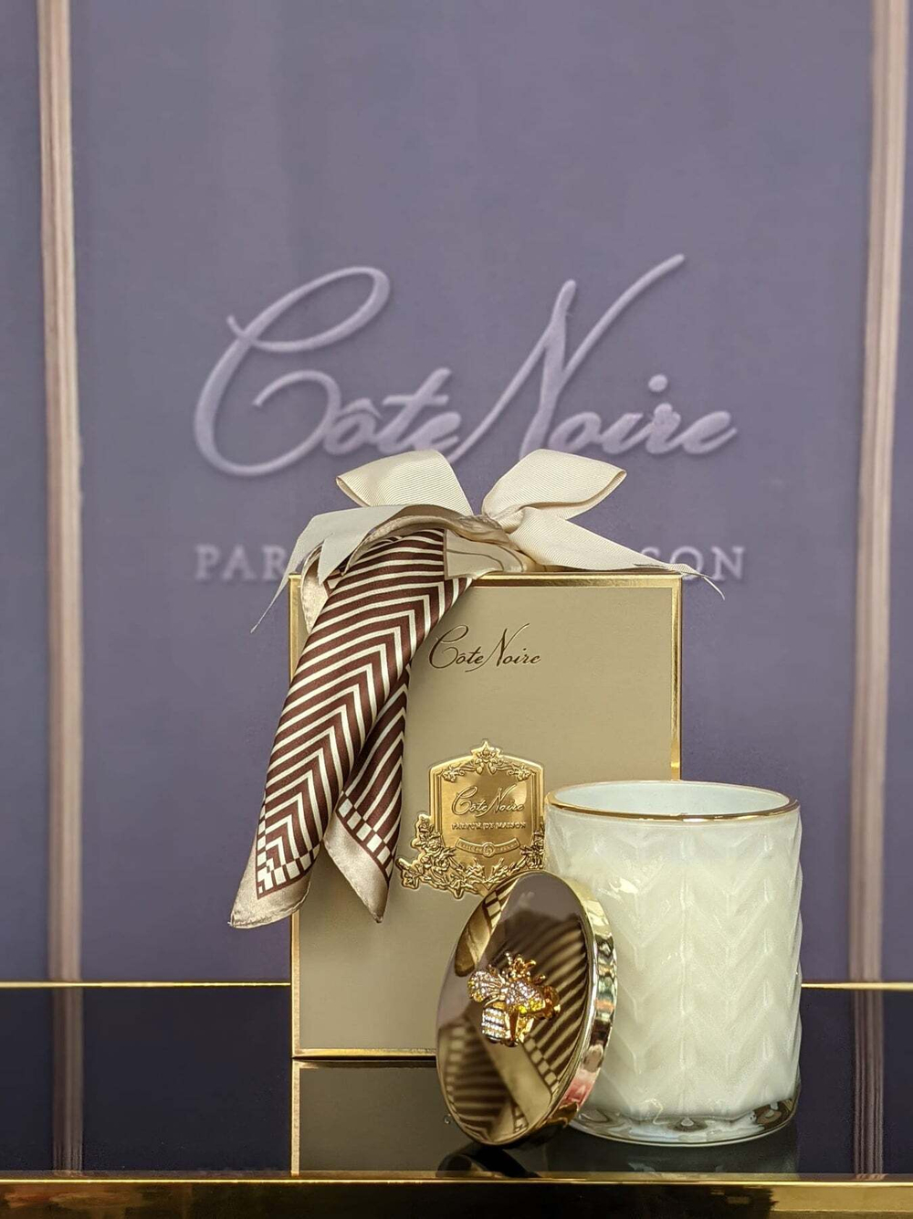 Свеча ароматическая Cote Noire Herringbone Cream & Golden Bee
