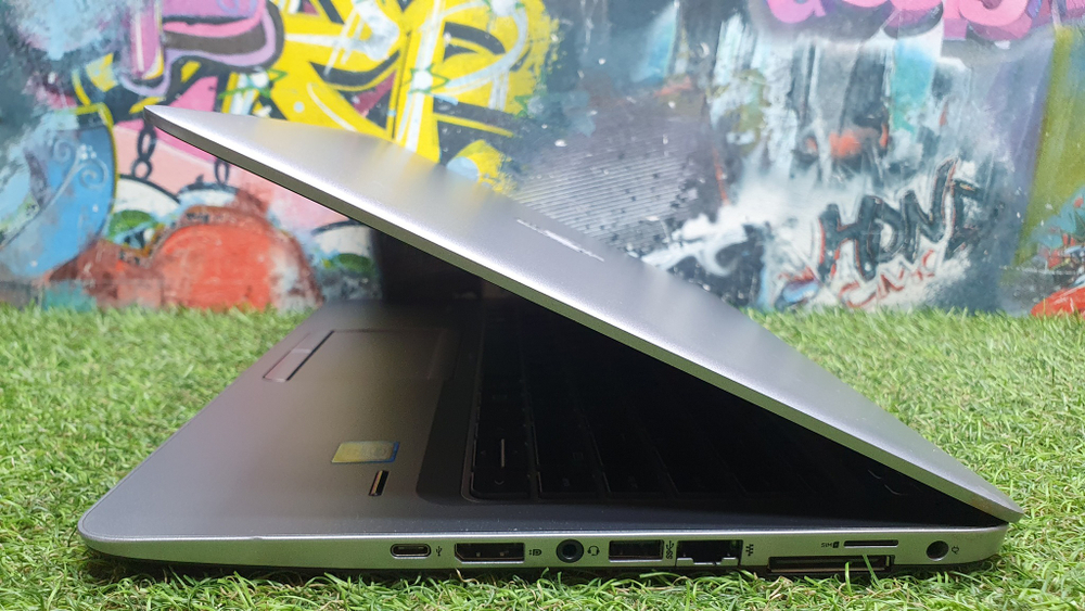 Ноутбук HP i5-6/8Gb/FHD/ EliteBook 840 G3 Y8Q70EA/Windows 10