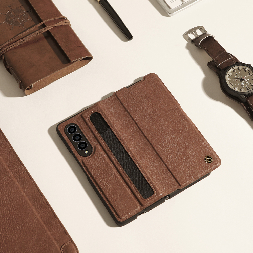 Кожаный чехол коричневого цвета для Samsung Galaxy Z Fold 4 5G, серия Aoge Leather от Nillkin (с эластичным карманом для хранения S-pen)