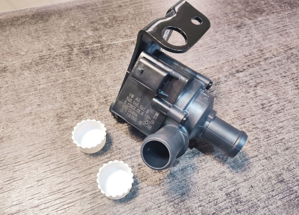 Насос водяной (помпа) дополнительный