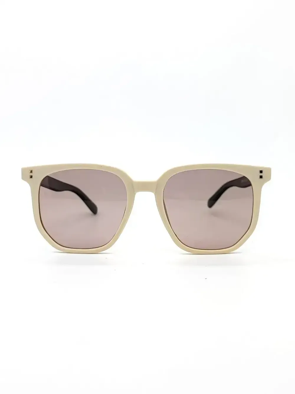 Очки солнцезащитные