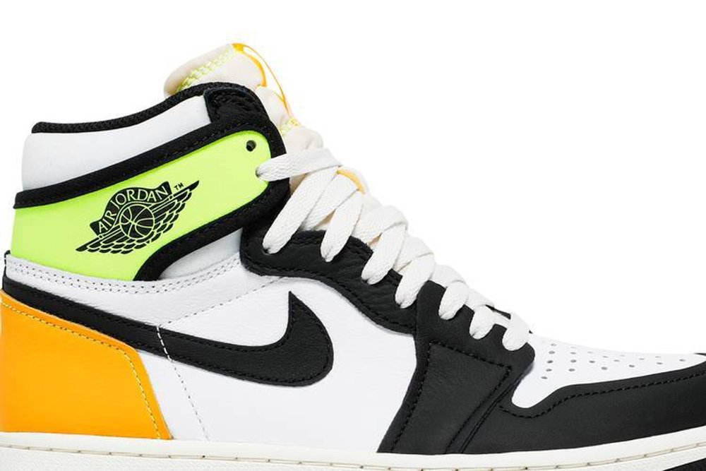Кроссовки Jordan Air Jordan 1 High Og Retro "Volt Gold"