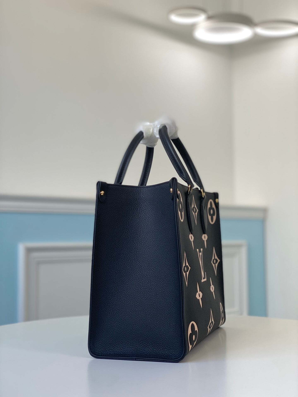 Louis Vuitton Onthego MM