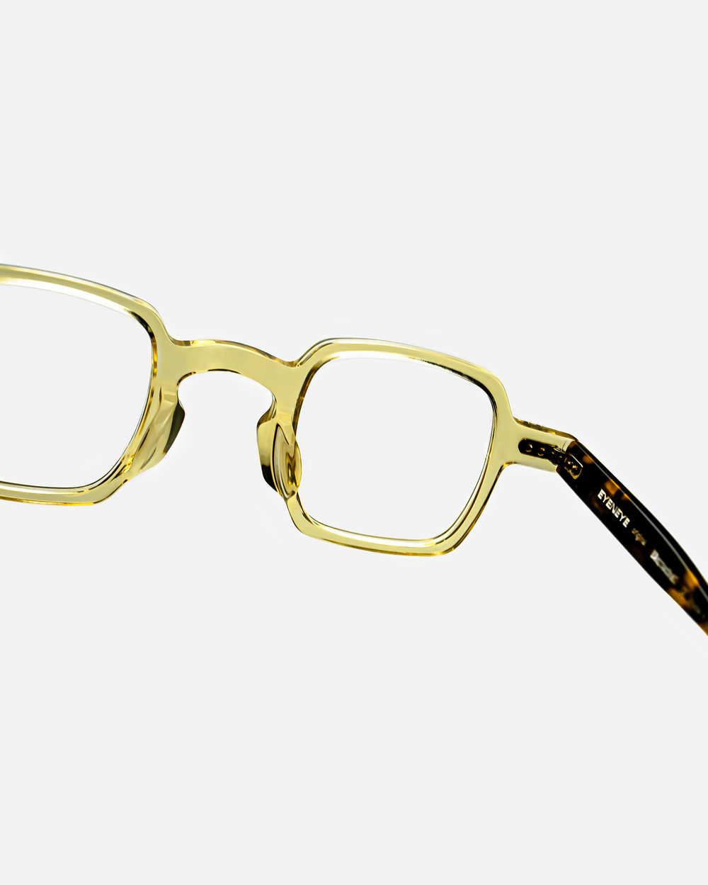 Squared Capsule SL