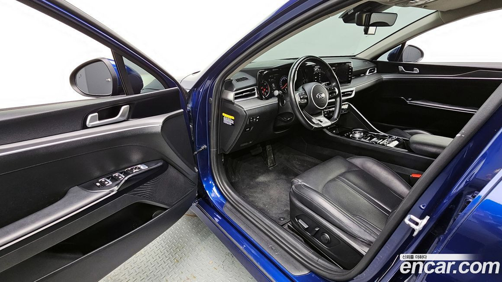 Kia K5 (Optima) 3 Generation 1.6 Turbo (04.2020)