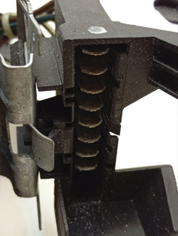 EWT1221 кт12 Двигатель для стиральной машины Electrolux 12494610 8 контактов б/у