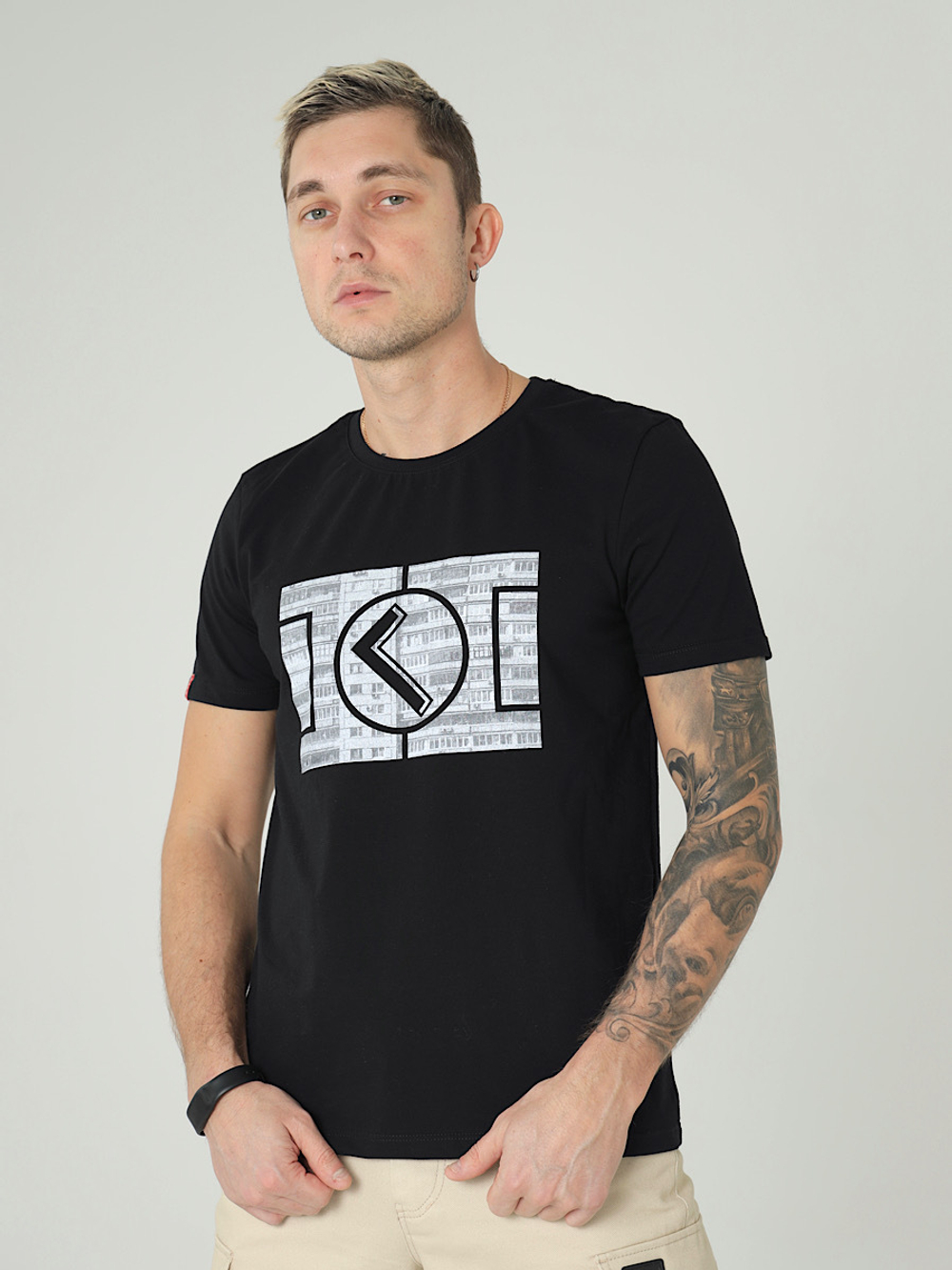 Футболка панелька черная Город Горький