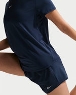 Nike One Женские шорты с подкладкой и резинкой на талии, высота пояса 8 см, из ткани Dri-FIT - NIKE