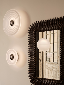 Настенный/Потолочный светильник Press Large Frosted LED