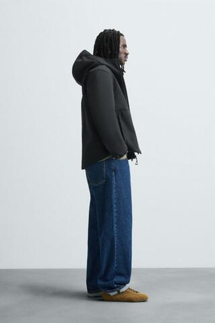 ZARA КУРТКА ИЗ ВЫСОКОТЕХНОЛОГИЧНОЙ ТКАНИ С ФЛИСОВОЙ ОТДЕЛКОЙ, ЧЕРНЫЙ