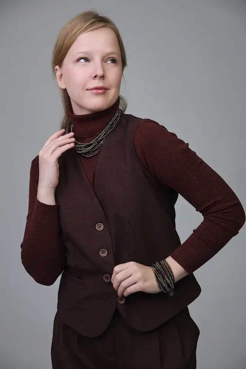 Колье "Венеция" венец.стекло мультиколор: золото,серебро,черный, шоколад, застежка из натур.кожи