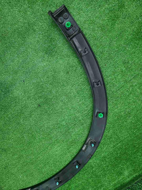 Расширитель передний правый Mazda CX-5 2 (17-25)