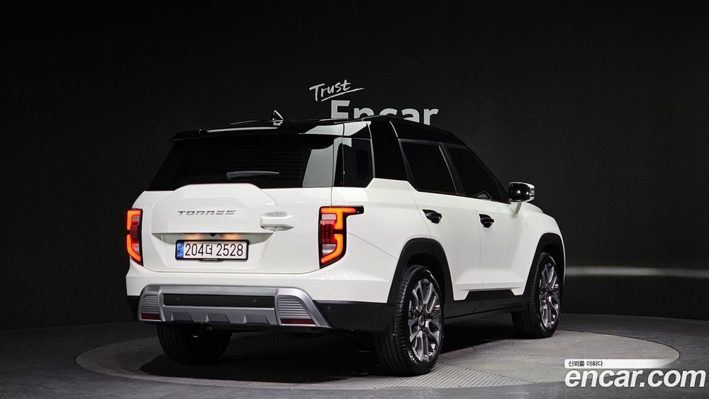 KG Mobility (Ssangyong) Torres Бензин 1.5 4WD (02.2023)