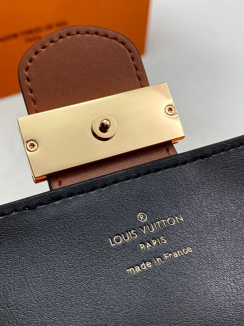 Кошелек Louis Vuitton