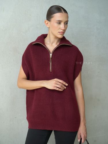 Бордовый вязаный жилет на молнии