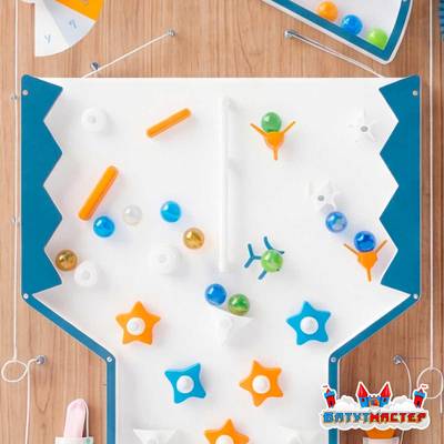 Детская интерактивная стена «Техномаршрут», с механическими дорожками и шариками