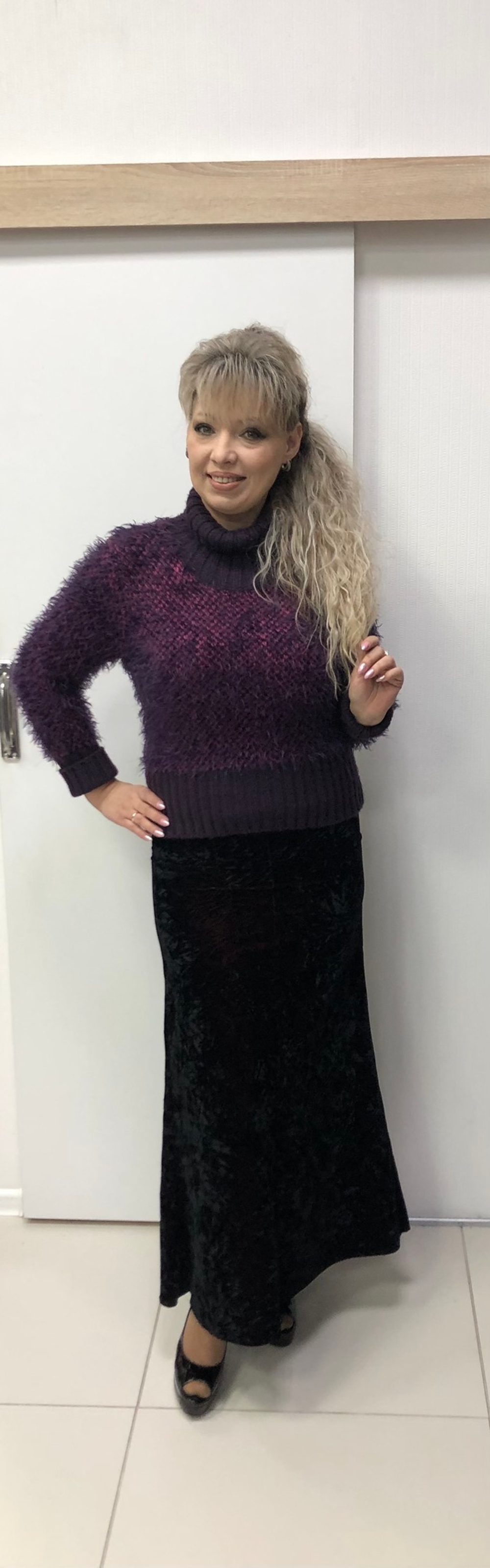 Длинная велюровая юбка с "переливом" цветов