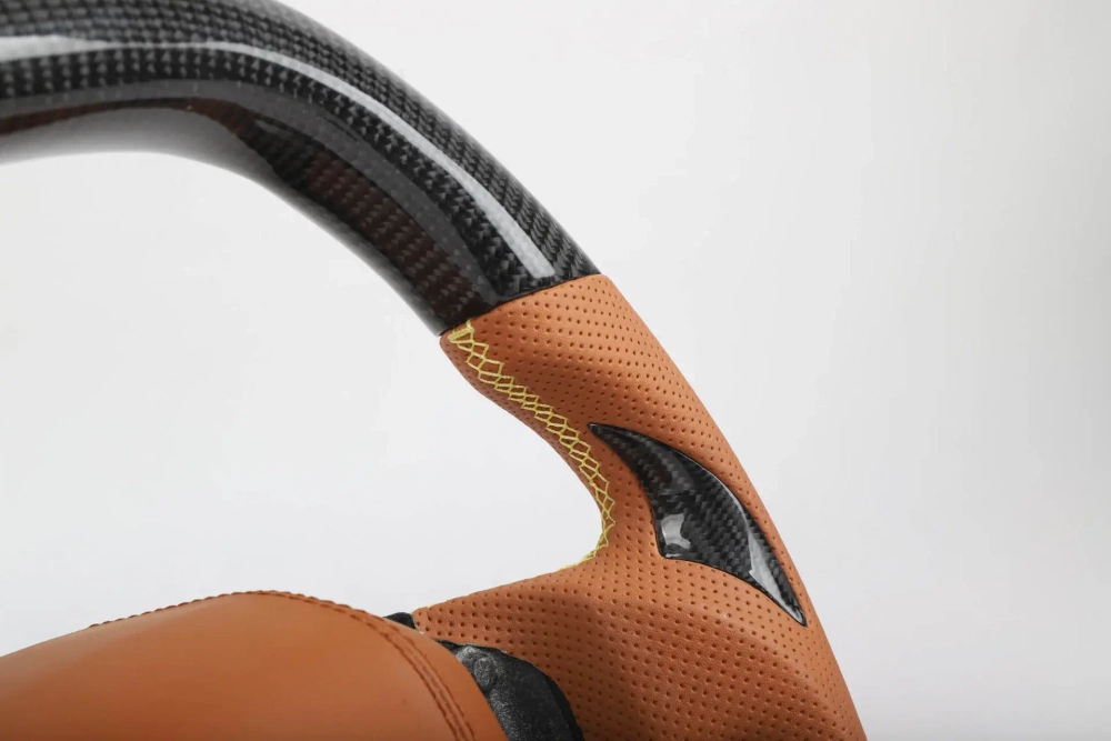 Руль из карбона на заказ для Land Rover Range Rover, Range Rover Sport, Range Rover Velar, Range Rover Evoque тюнинг Рейндж Ровер