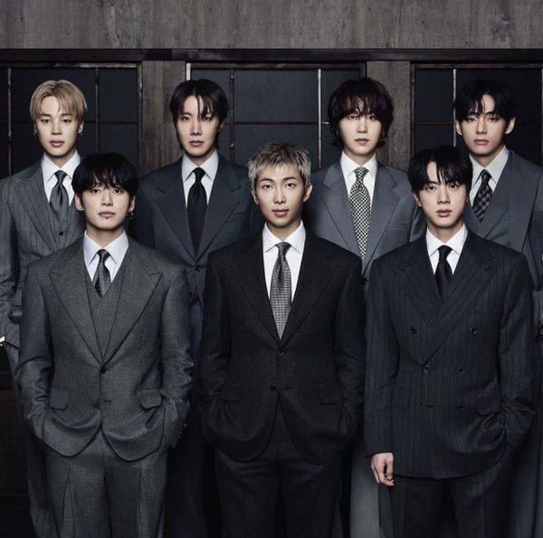 BTS возвращаются с новым альбомом ARIRANG