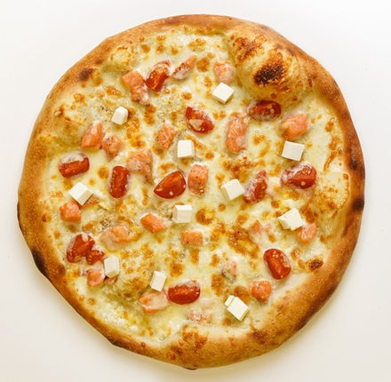 Пицца с лососем