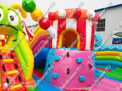 Коммерческий надувной батут "Парк развлечений 2" 12*7*7 м без фигуры клоуна