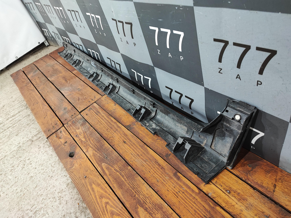 Накладка порога левого Chevrolet Traverse 2 17-22 Б/У Оригинал 84359270