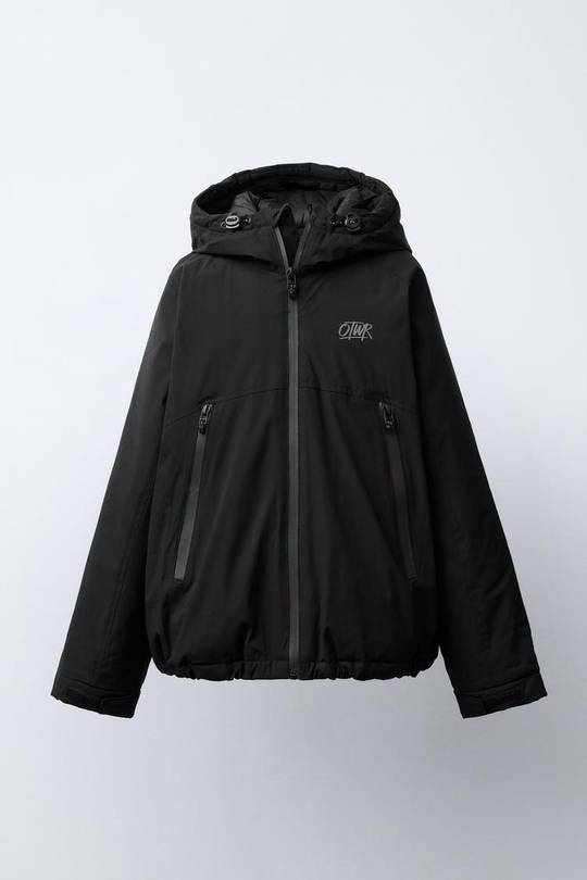 ZARA СТЕГАНАЯ КУРТКА НА МОЛНИИ, ЧЕРНЫЙ
