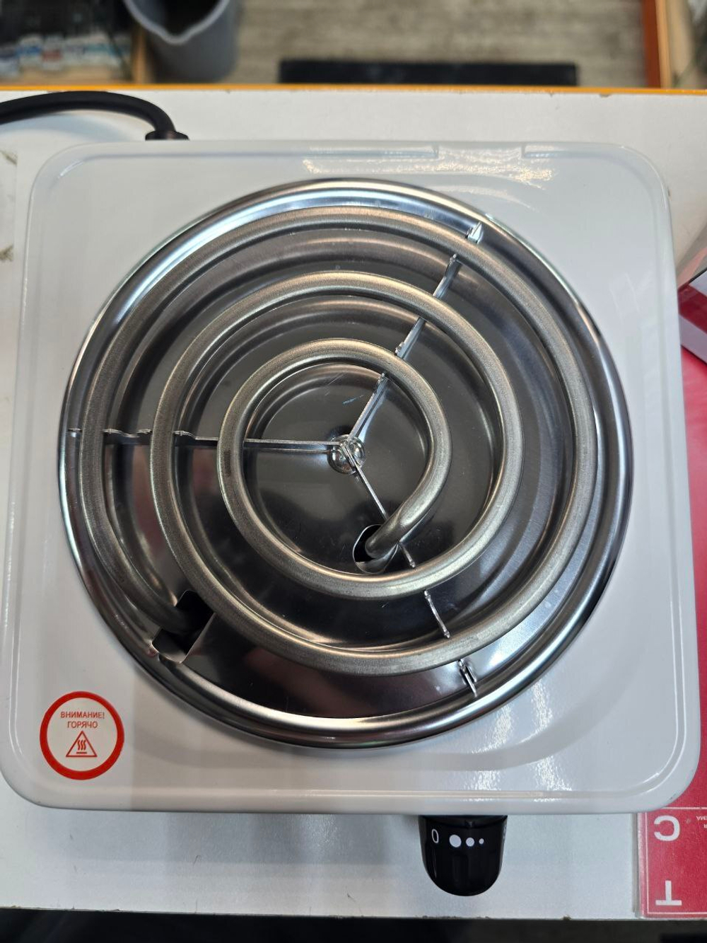 Плитка одноконфорочная Leben 1000 Вт