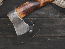 Топор "Дорожный", рукоять комель берёзы (обжиг)