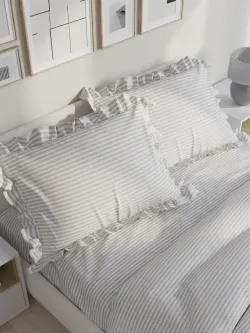 Декоративная наволочка с рюшами, оборками "Лутон" 40х60 см, 1 шт, без молнии