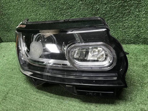 Фара правая Range Rover Vogue 4 12-17 ксенон