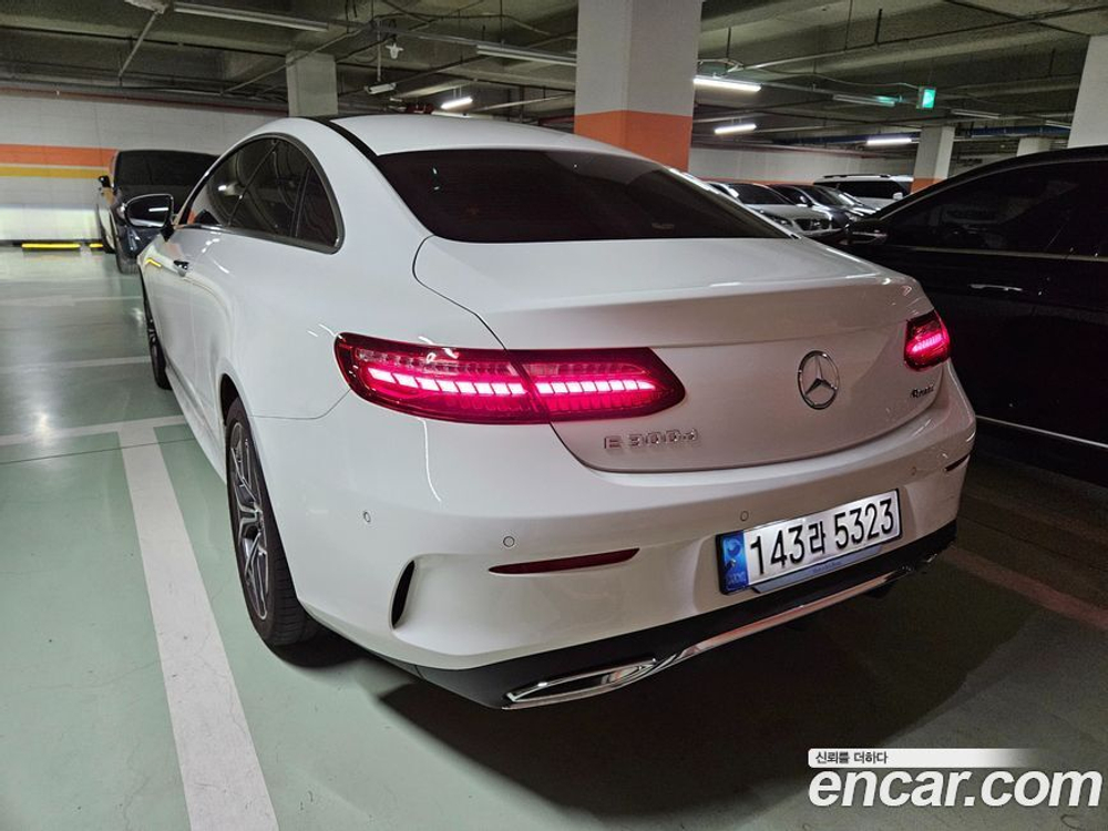 Mercedes-Benz E-Class W213 E300d 4MATIC Coupe (02.2023)