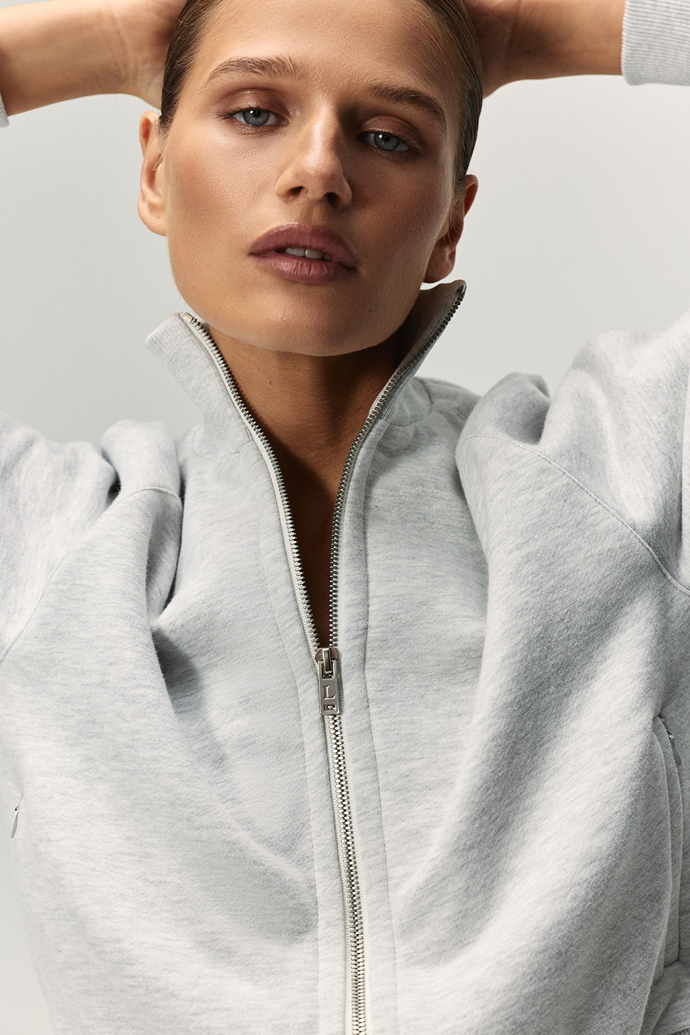 Олимпийка утеплённая Светло-серый меланж