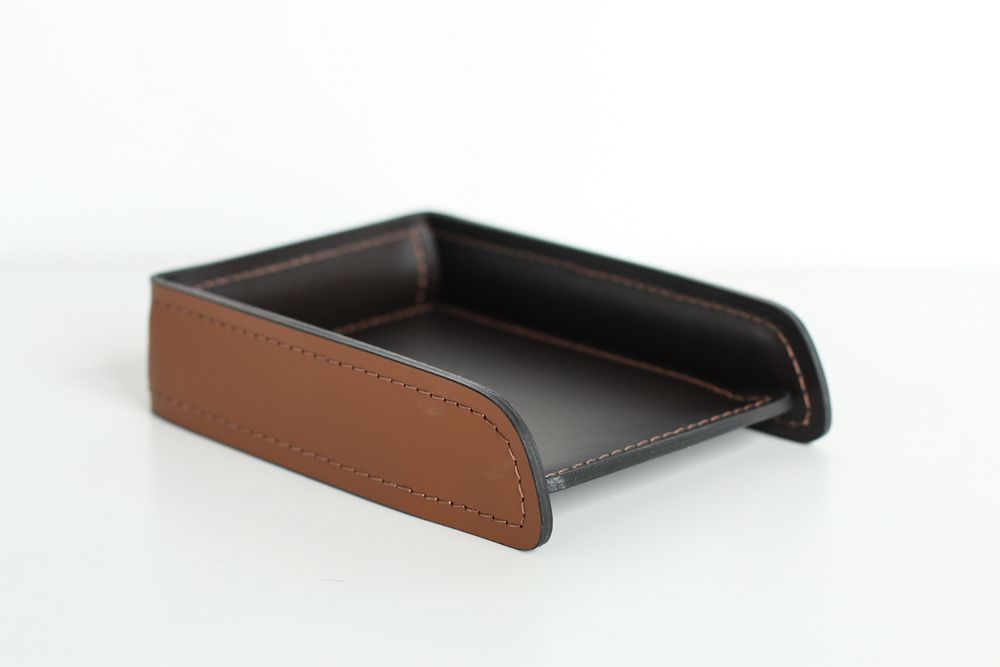 Лоток А6 горизонтальный БИЗНЕС из кожи цвет Табак / шоколад