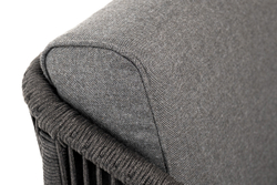 "Канны" кресло плетеное из роупа, каркас алюминий темно-серый (RAL7024) муар, роуп темно-серый круглый, ткань темно-серая 027