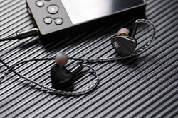 Наушники проводные Kiwi Ears Airoso, внутриканальные, гибридные, без микрофона, 3.5 мм