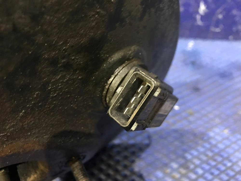 Вакуумный усилитель тормозов MITSUBISHI LANCER 2002