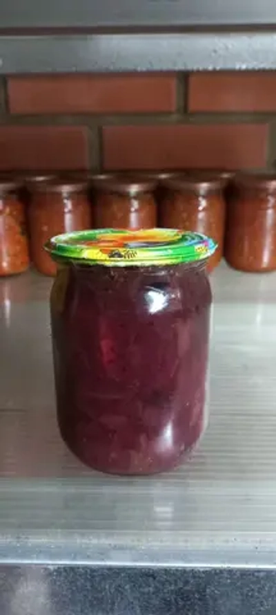 Варенье яблочное с чёрной смородиной