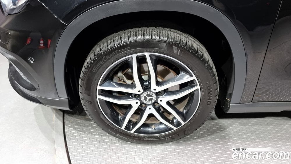 Mercedes-Benz GLA-Class X156 GLA220 (08.2019)