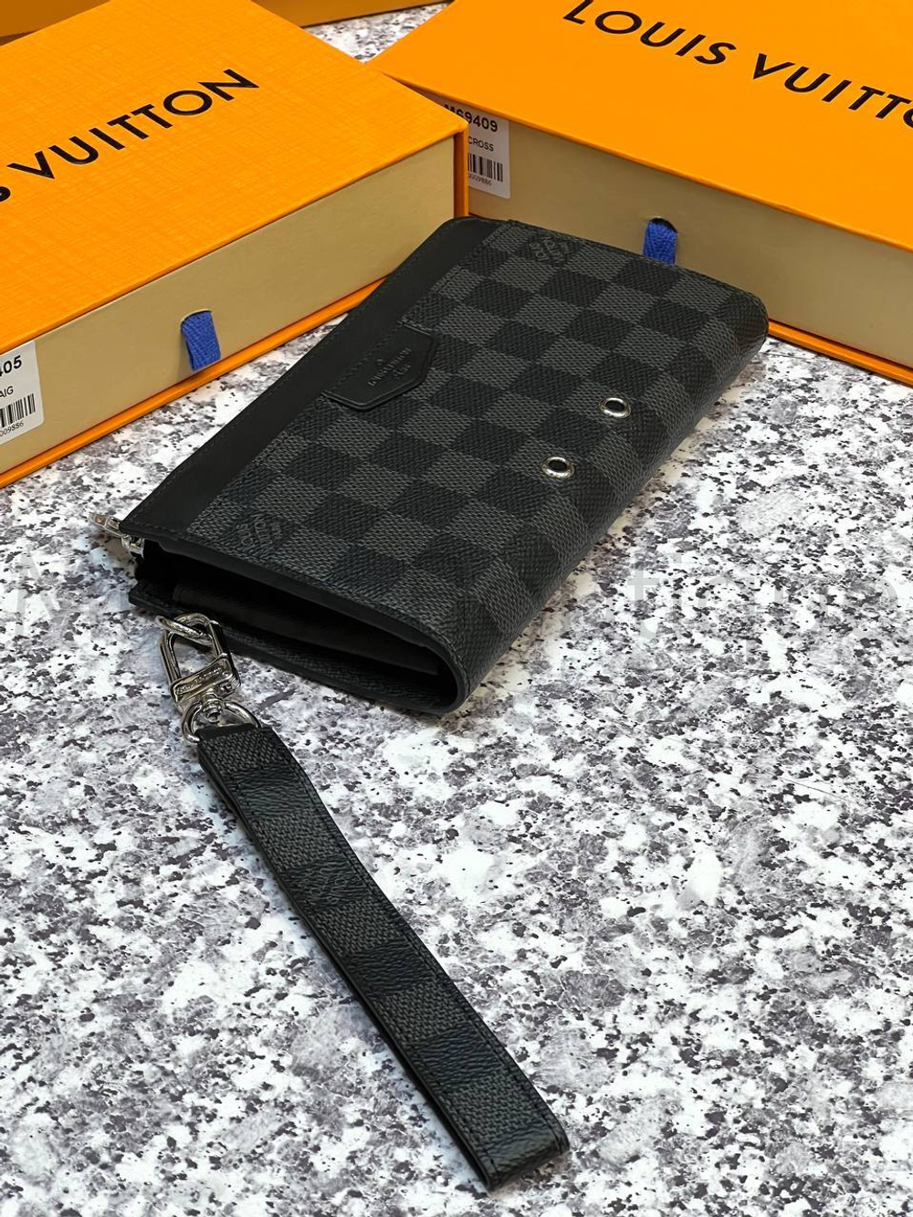 Мужское портмоне Louis Vuitton Zippy Dragonne Damier Graphite