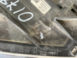 Фара правая ксенон Audi Q3 (8U) 11-14 Б/У Оригинал 8U0941044