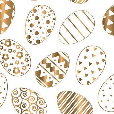 Золотые пасхальные яйца с разными узорами