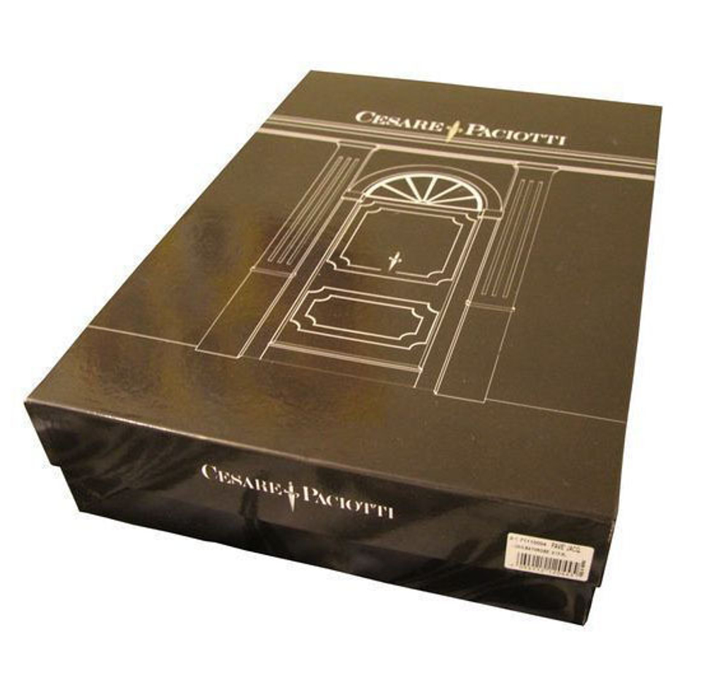 Упаковка Cesare Paciotti