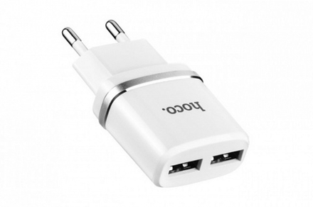 Сетевое зарядное устройство 2-USB 2.4А Hoco C12 Smart белое