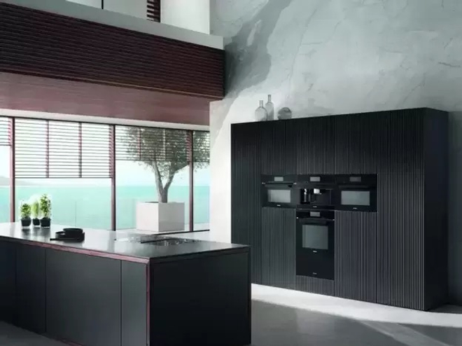 Компактный духовой шкаф с СВЧ Miele H7440BMX OBSW
